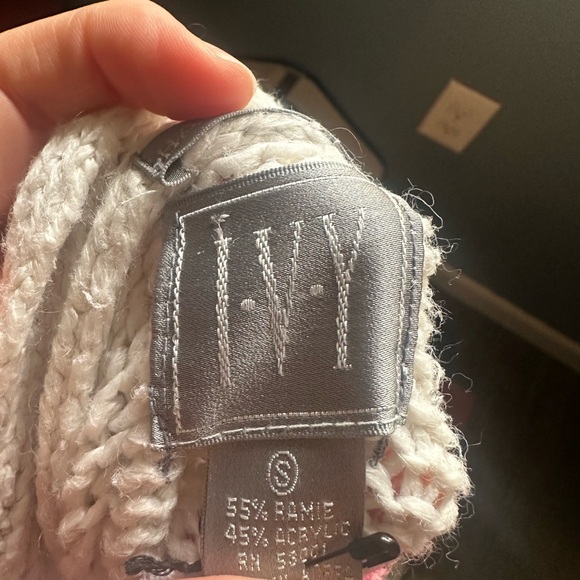 Vintage hand knit cardigan - Picture 5 of 5